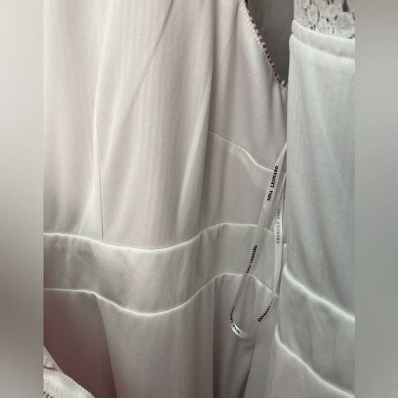 Nina Leonard Pink and White Sleeveless Sundress size 12 - Picture 6 of 12